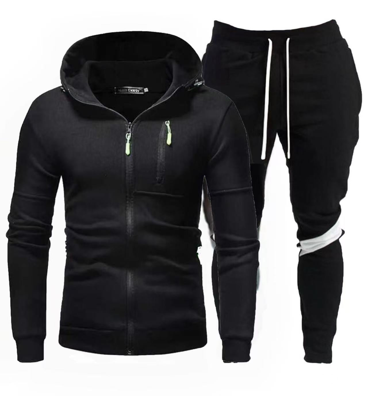 Sporty hoodie for men with practical zipper and chic jogger pants