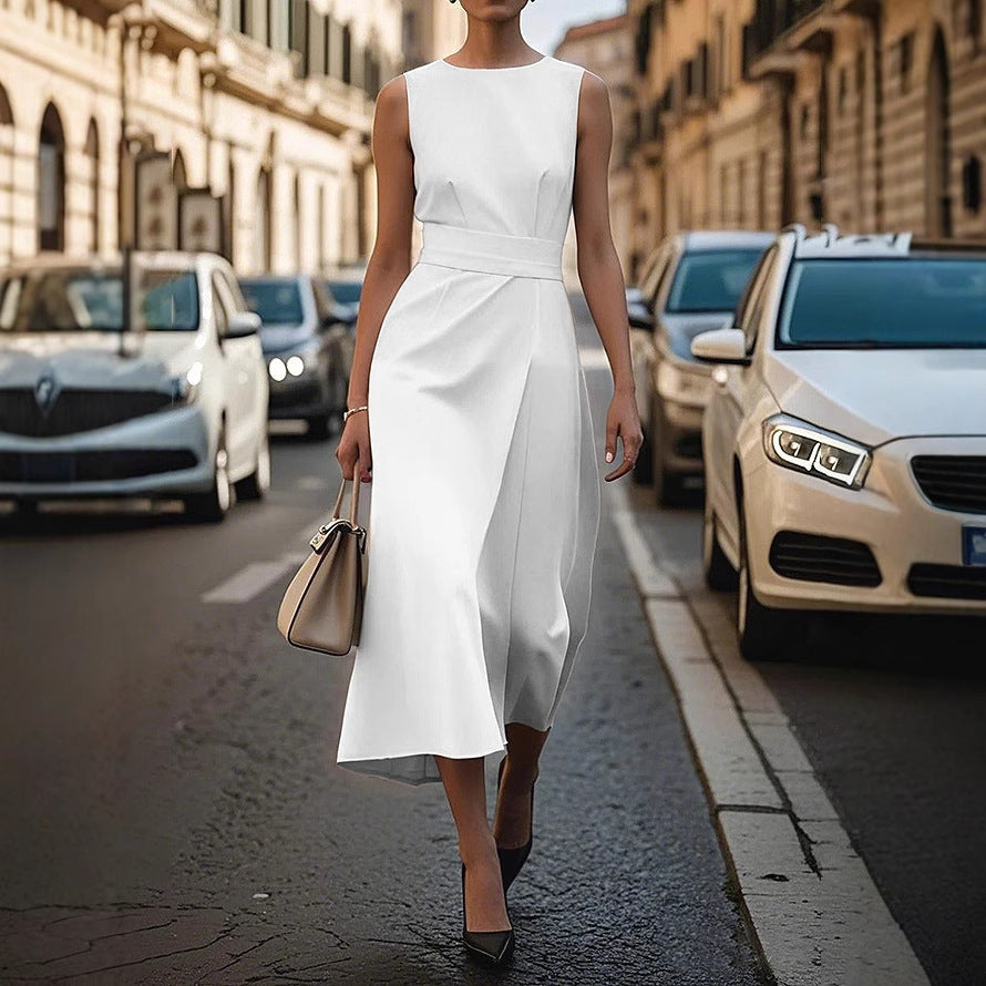 Robe maxi femme avec un design drapé élégant et une taille fine Chic und Stil