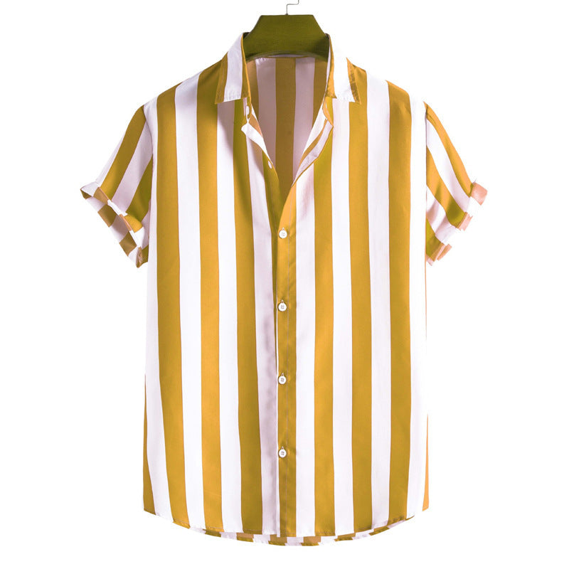 Chemise à manches courtes pour hommes avec un motif à rayures tendance et une coupe confortable Chic und Stil