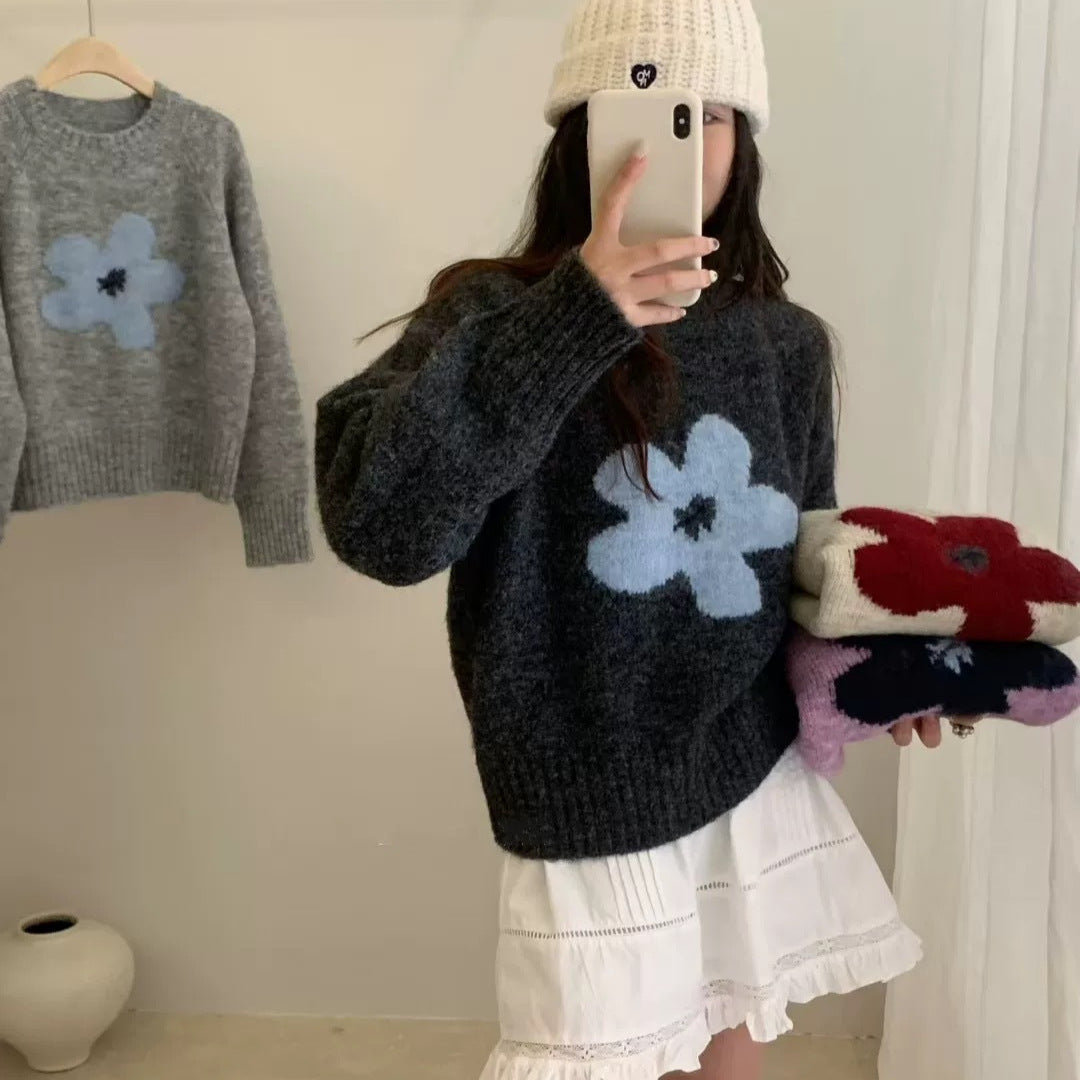 Pull femme avec design floral et matériau à poils longs Chic und Stil