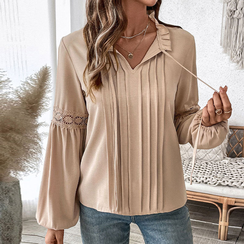 Chemise femme avec des plis fins et de la dentelle Chic und Stil