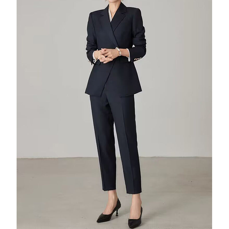 Veste de bureau pour femmes à double boutonnage ajustée Chic und Stil