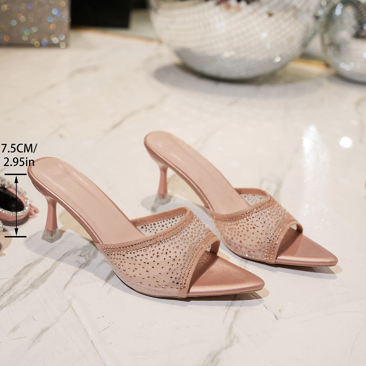 Mules pour femmes à bouts ouverts avec décoration en strass Chic und Stil