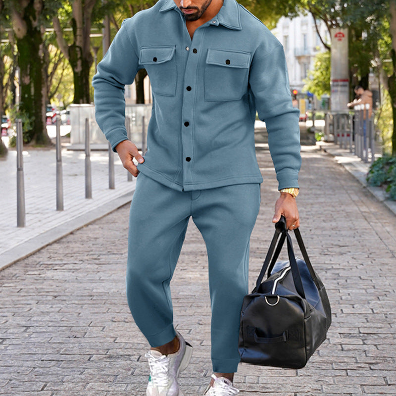 Costume de loisir tendance pour hommes avec poches pratiques et col montant Chic und Stil