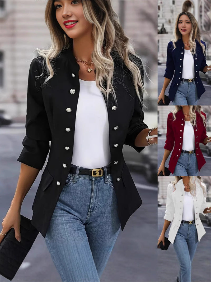 Blazer pour femmes avec des boutons-pression stylés et une coupe élégante Chic und Stil