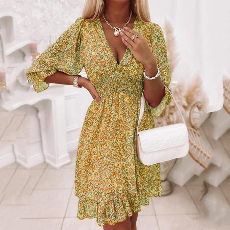 Dames Robe mini ludique avec décolleté en V et manches aérées Chic und Stil