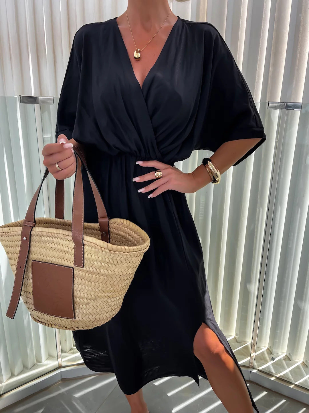 Robe maxi décontractée pour femme avec décolleté en V profond et taille élastique Chic und Stil