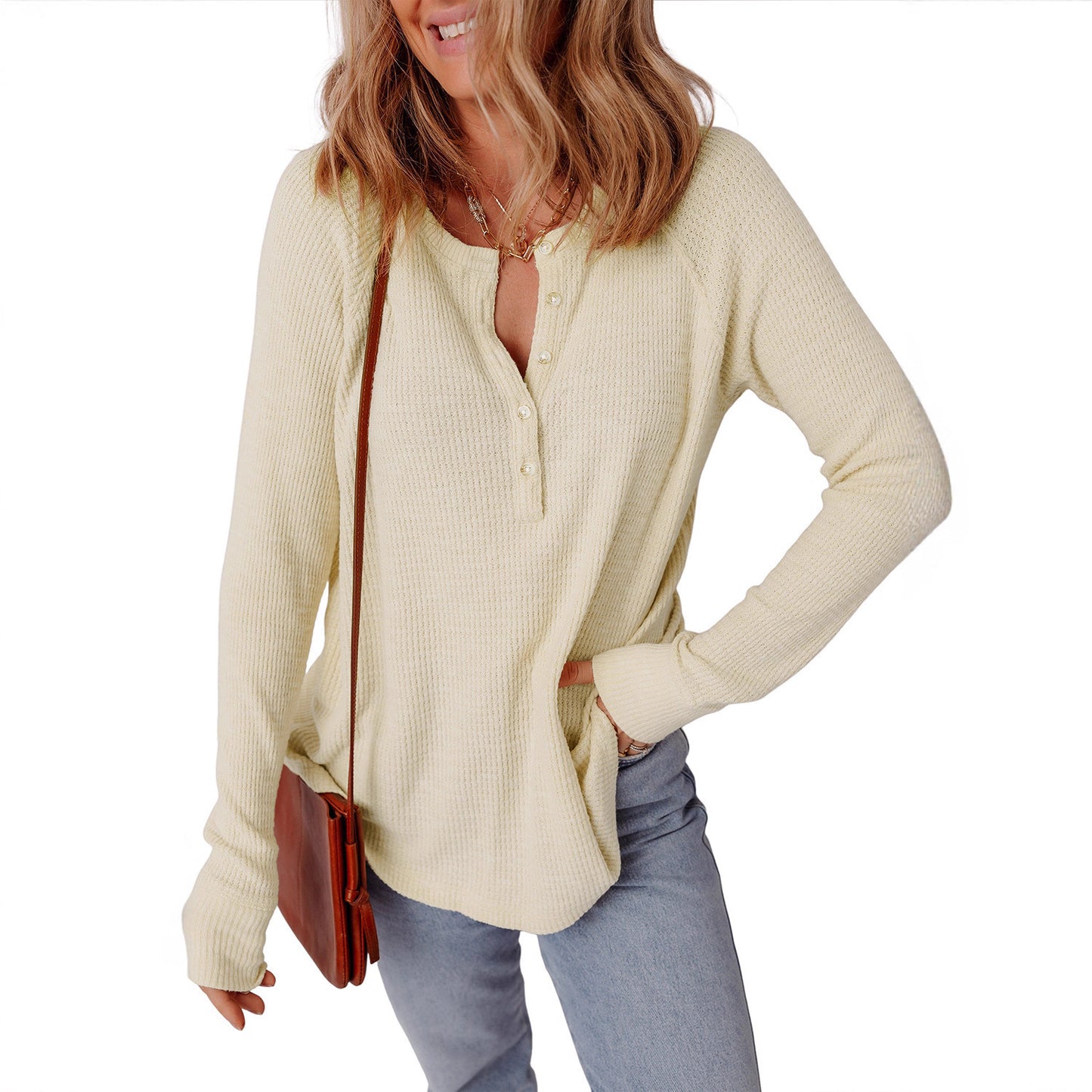 Pull Henley décontracté pour femmes en matériau texturé Chic und Stil