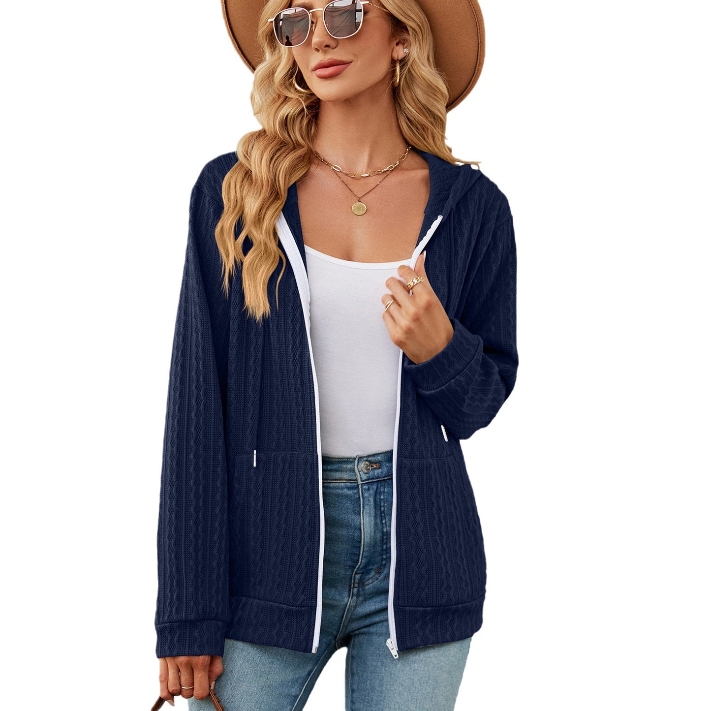 Dames cardigan décontracté en tricot avec texture et capuche Chic und Stil