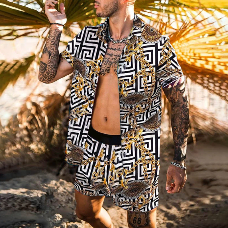 Chemise à manches courtes pour hommes avec un design baroque élaboré et un tissu respirant Chic und Stil