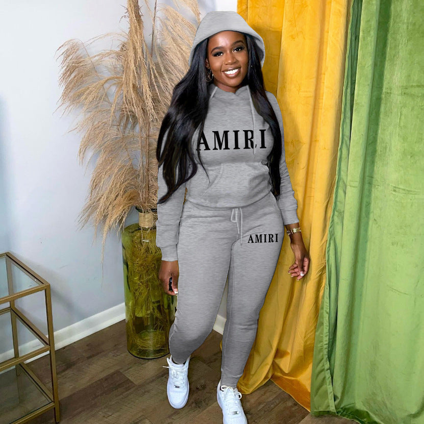 Costume de jogging pour dames avec logo moderne Chic und Stil