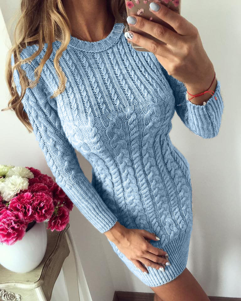 Robe en tricot pour femmes avec un design subtil de tresse et une coupe confortable Chic und Stil
