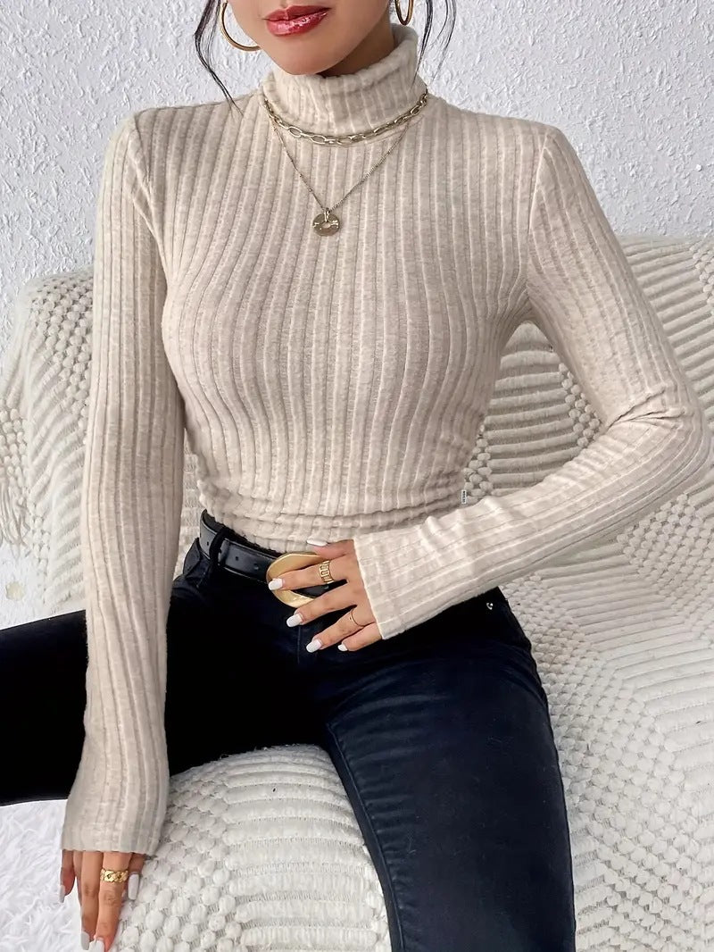 Pull à col roulé à manches longues pour femmes en fine maille côtelée Chic und Stil