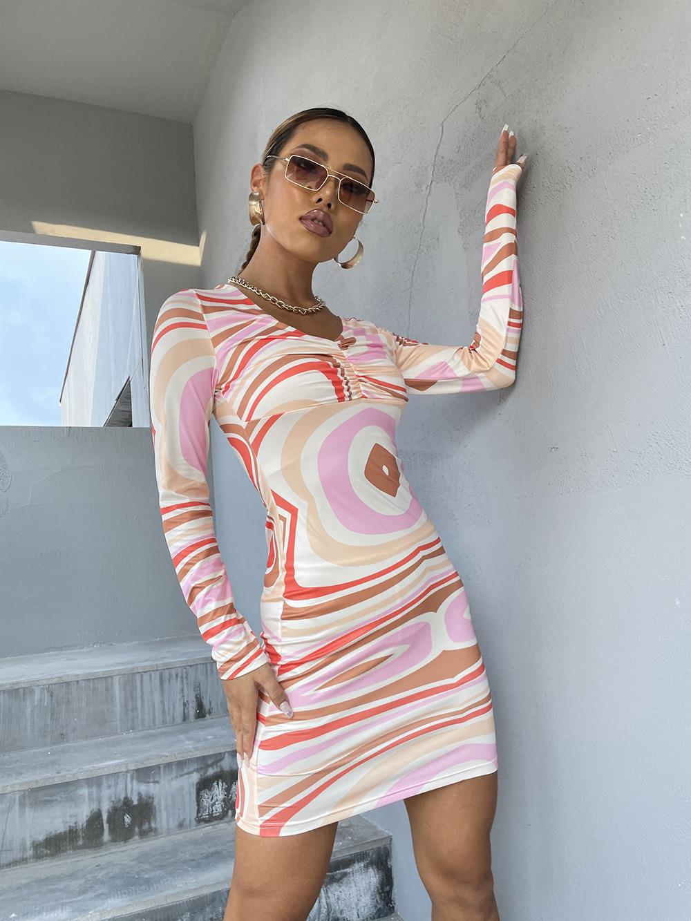 Robes longue à manches longues pour femmes avec un motif unique Chic und Stil