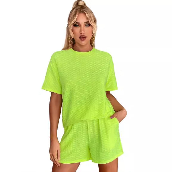 Shorts de loisirs pour femmes et ensemble de t-shirt en matériau structuré Chic und Stil