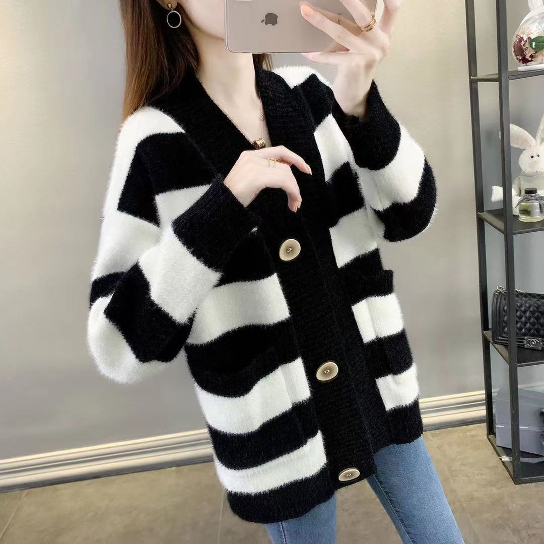 Cardigan en tricot épais pour femmes avec rayures bretonnes et poches pratiques Chic und Stil