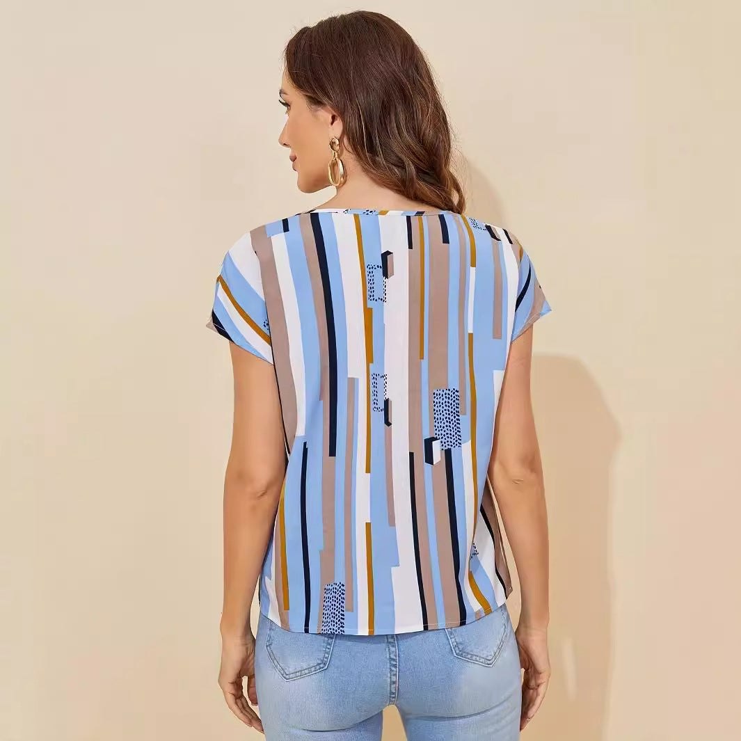 Chemisier pour femmes avec impression graphique moderne et décolleté en V Chic und Stil