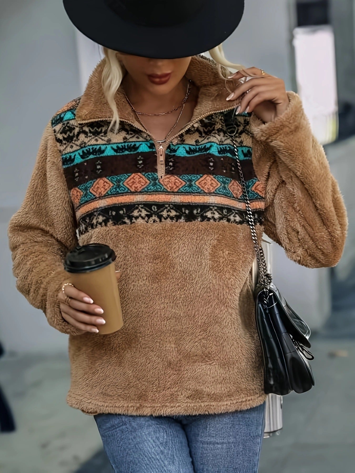 Pull-over en fleece pour femmes avec motif floral et zip demi-haut pratique Chic und Stil