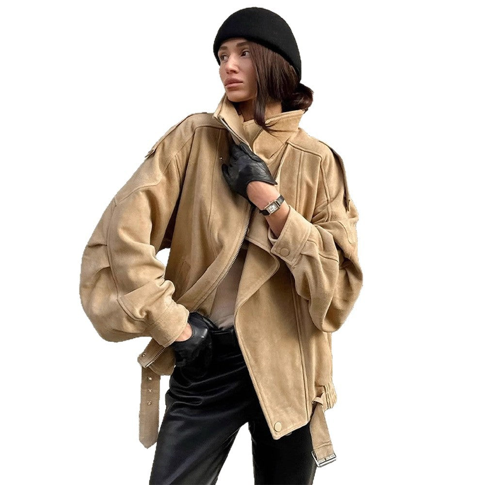 Dame Veste en daim oversize avec coupe asymétrique et détails à la mode Chic und Stil