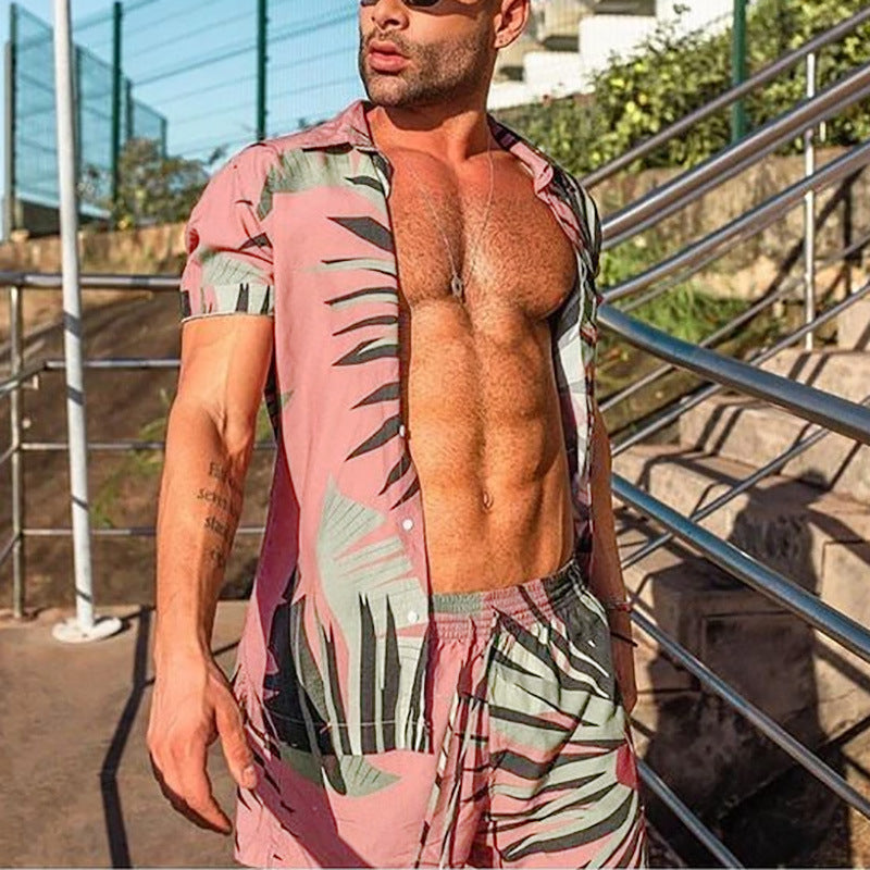 Hommes ensemble de chemise à manches courtes à la mode et de shorts Chic und Stil