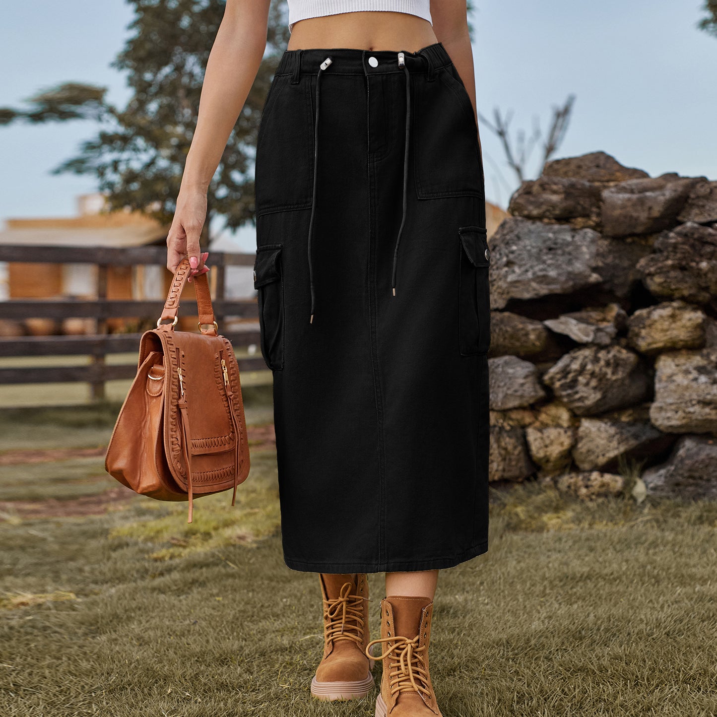 Women's utility skirt with adjustable waist and practical cargo pockets Chic und Stil