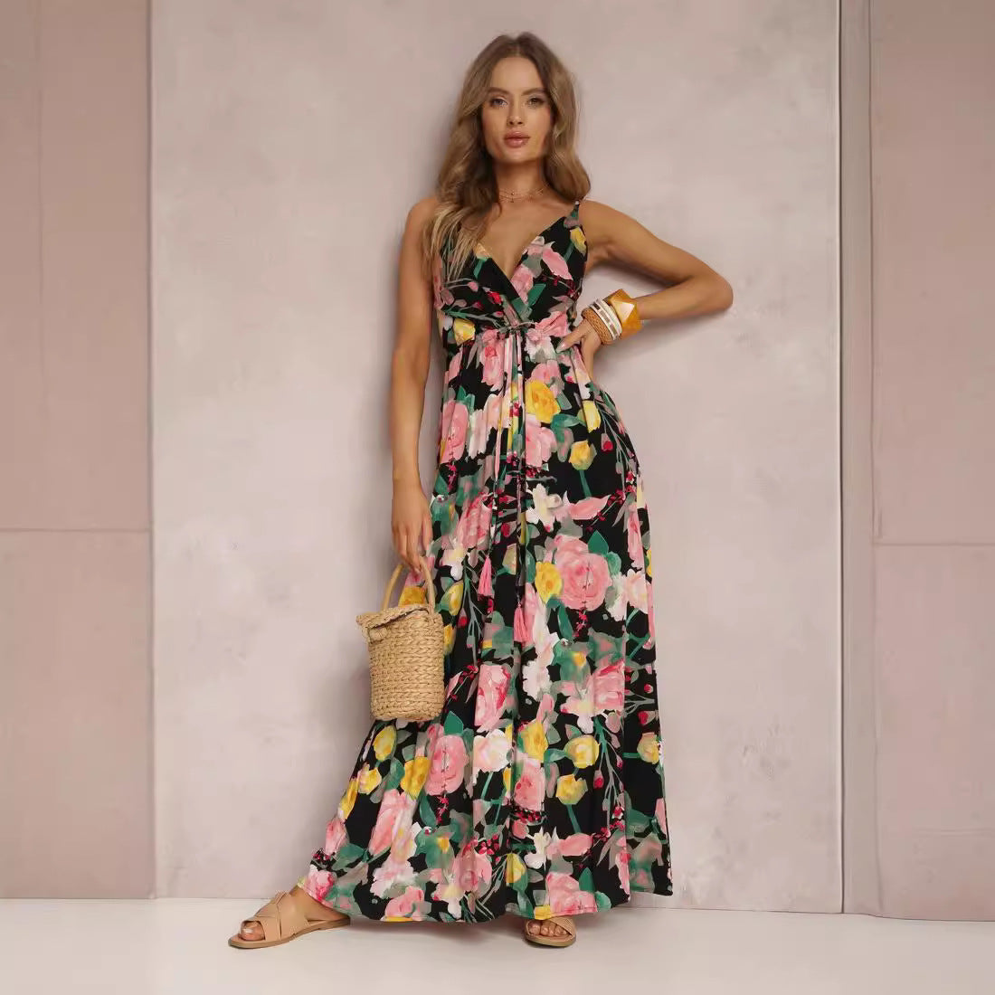 Robe maxi florale pour femmes avec ceinture à nouer Chic und Stil