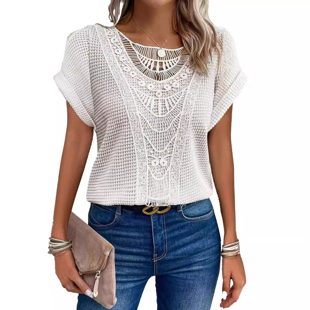 Women's crossover neckline top with a refined crochet pattern Chic und Stil