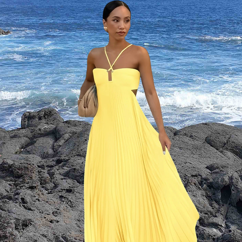 Femmes Robe maxi élégante avec des détails plissés et une découpe chic Chic und Stil