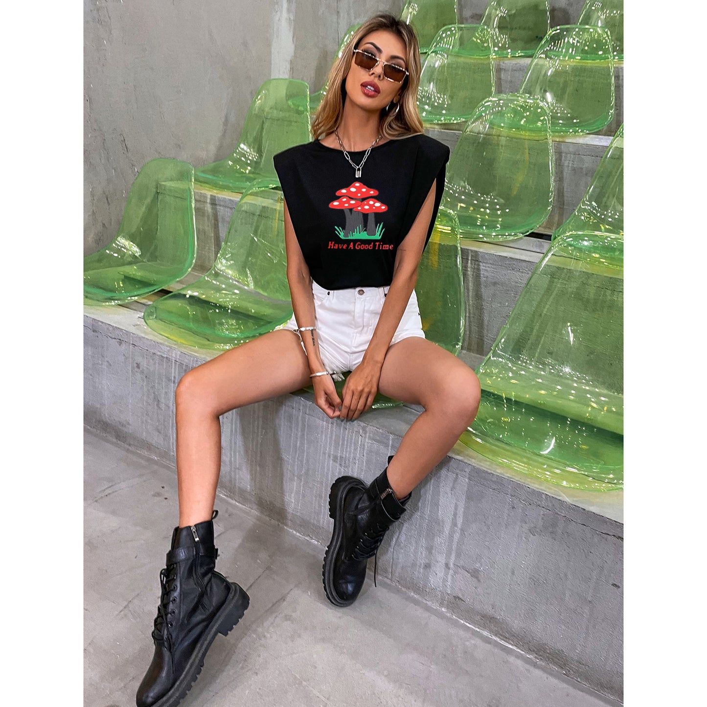T-shirt surdimensionné décontracté pour femmes avec un design de champignon unique Chic und Stil