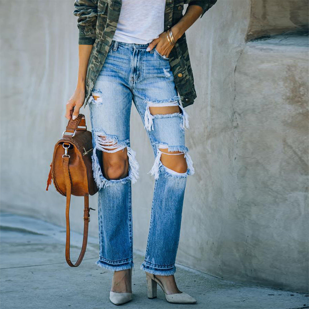 Jeans détruits pour femmes en coupe boyfriend décontractée avec des détails effilochés Chic und Stil