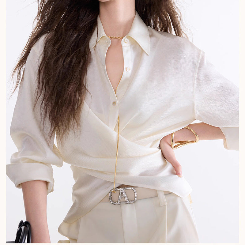 Blouse en satin luxueuse pour femmes Chic und Stil
