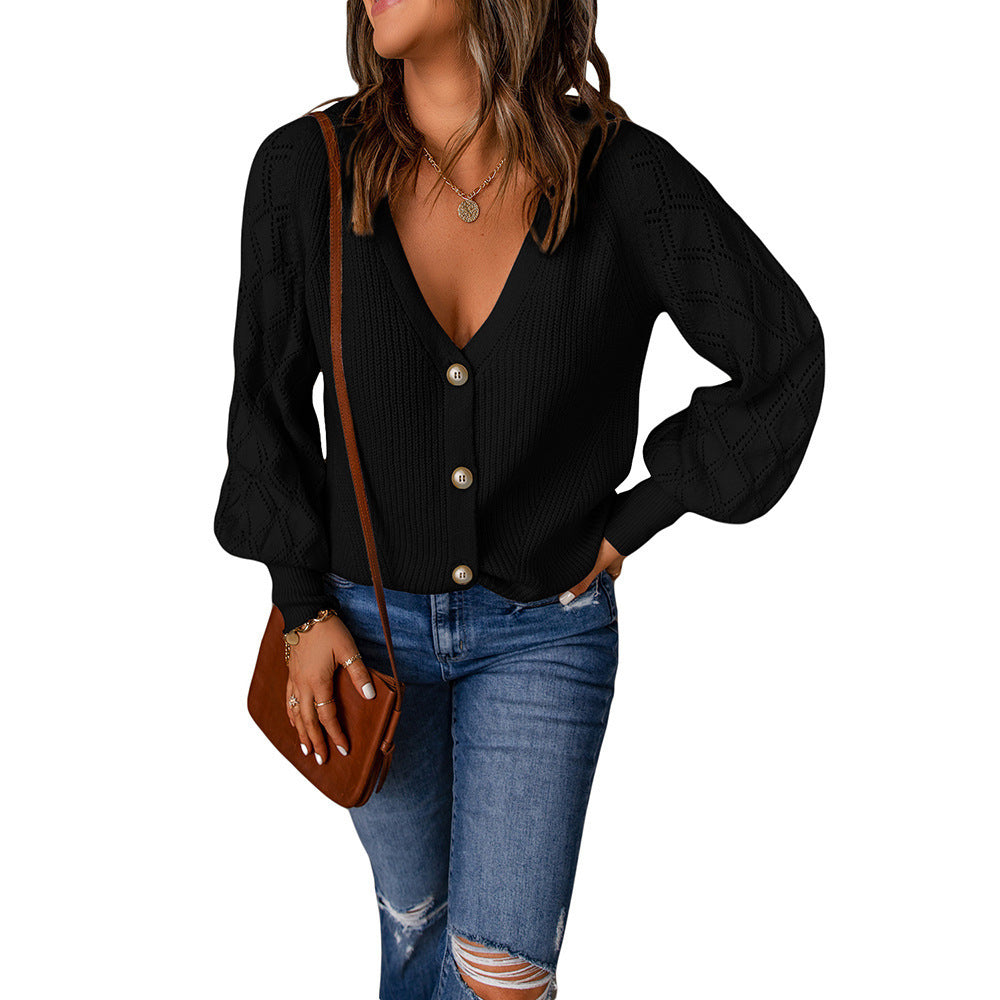 Dame cardigan avec motif de côtes romantique et détails de boutons élégants Chic und Stil