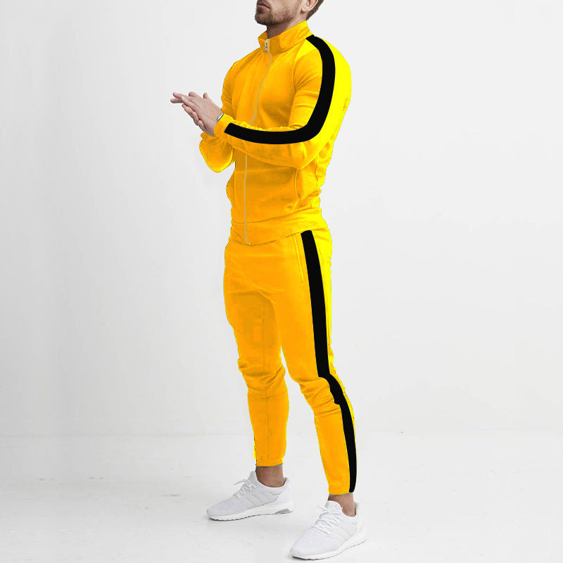 Costume de sport pour hommes avec poches zippées pratiques et matériau respirant Chic und Stil