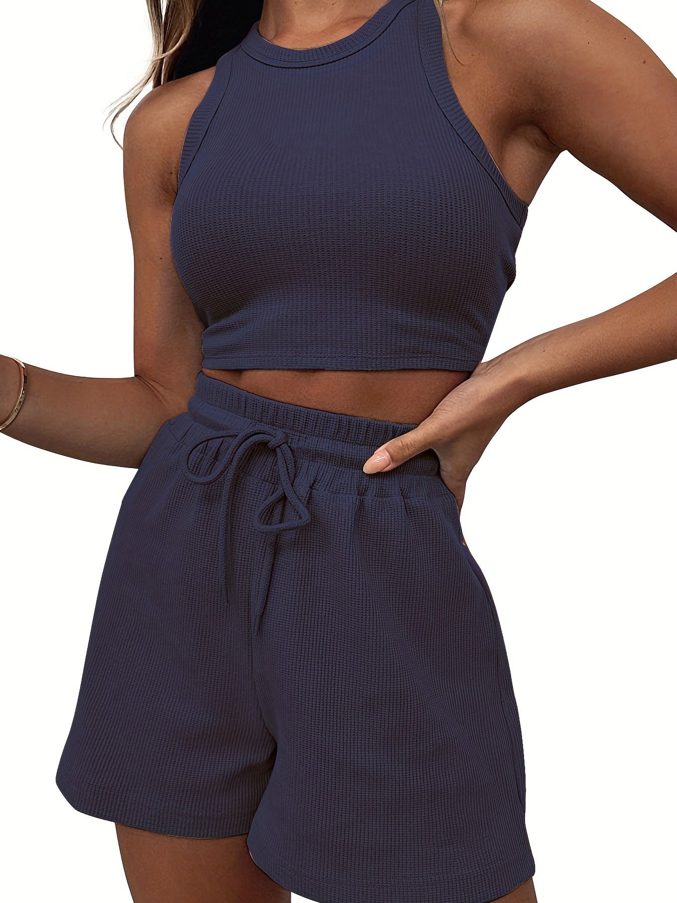 Tenue courte sportive à deux pièces pour femmes avec structure côtelée Chic und Stil