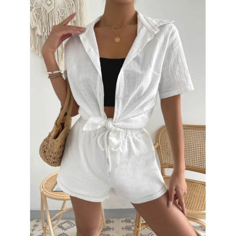 Dame Chique Loungewear-Combinaison composée d'une chemise légère et respirante et de shorts Chic und Stil