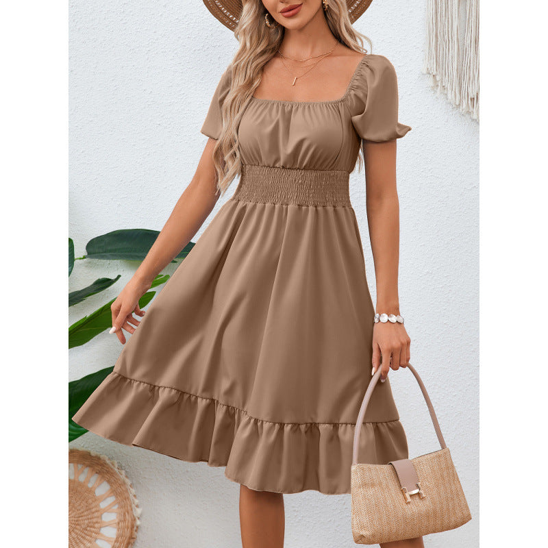 Robe femme à encolure carrée smockée en A avec ourlet à volants Chic und Stil