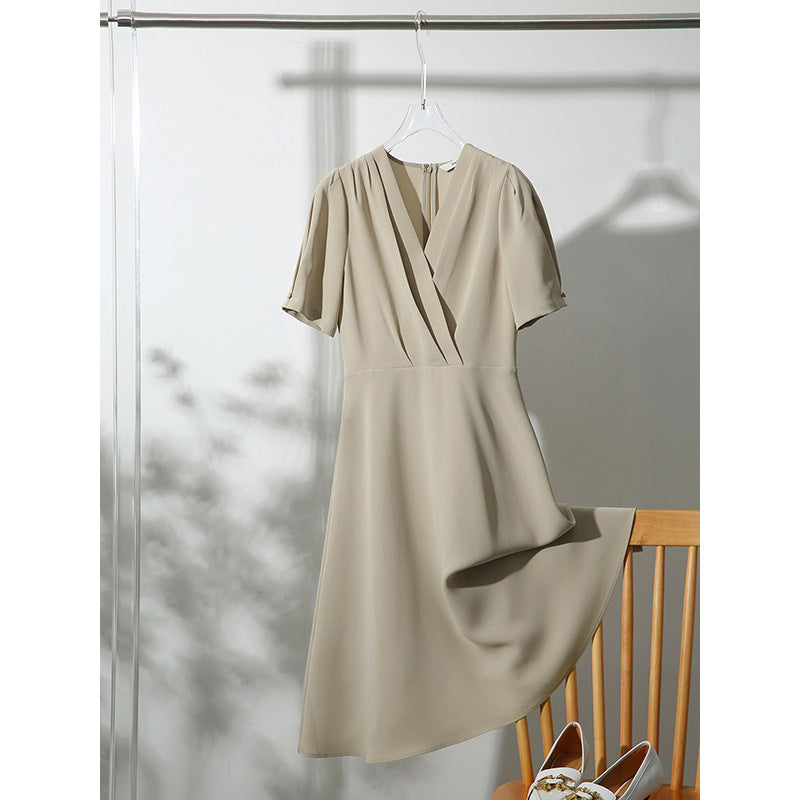 Robe midi plissée pour femmes avec manches bouffantes Chic und Stil