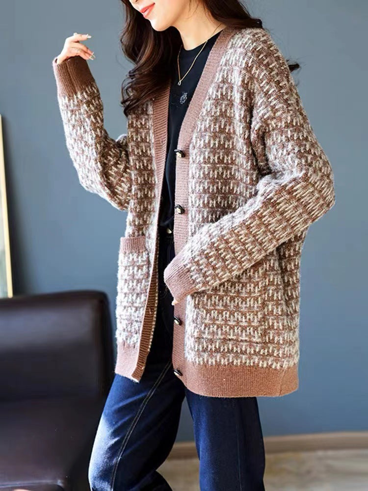 Dame cardigan au design graphique moderne Chic und Stil