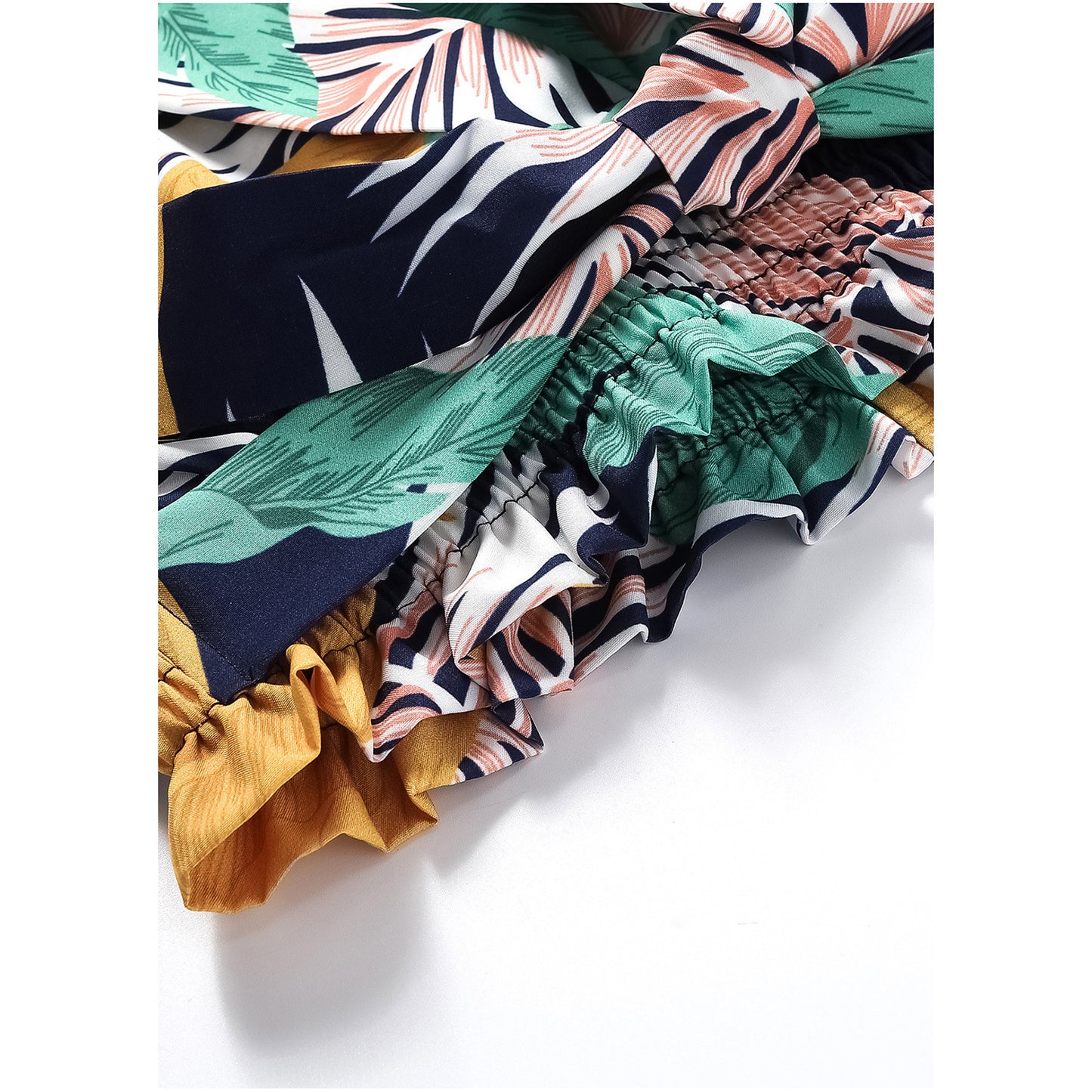Shorts pour femmes avec motif floral et taille élastique Chic und Stil