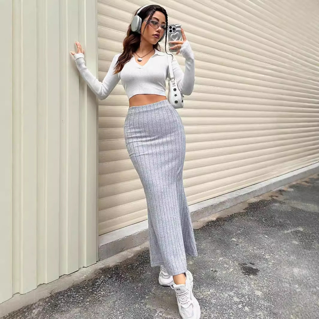 Robe maxi ajustée pour femmes avec fente latérale et texture en rib Chic und Stil