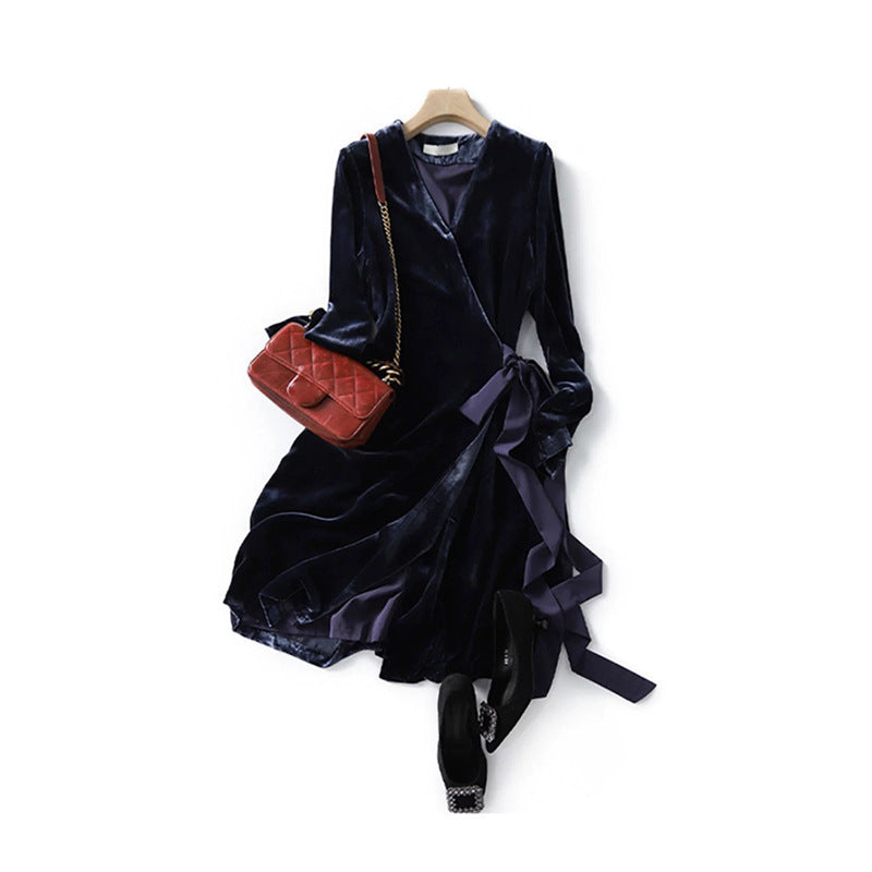 Robe enveloppante en velours élégant pour femmes Chic und Stil