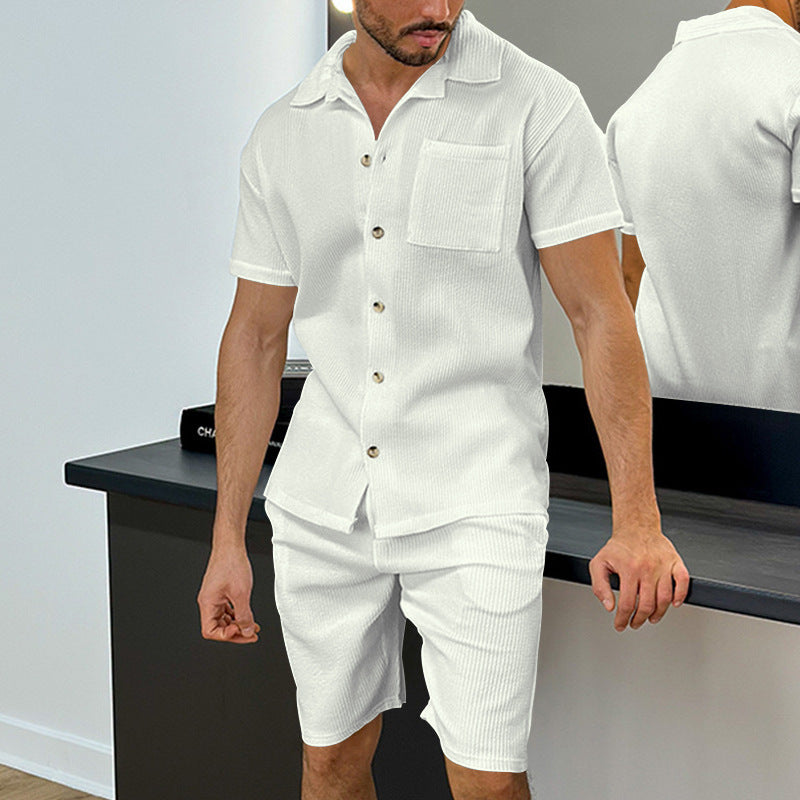 Hommes Ensemble court à manches stylées avec design texturé Chic und Stil