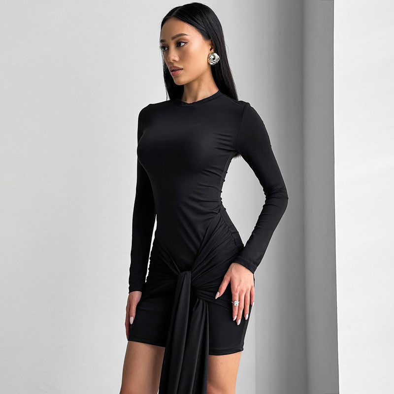 Robe portefeuille à manches longues pour dames avec ourlet asymétrique et coupe cintrée Chic und Stil