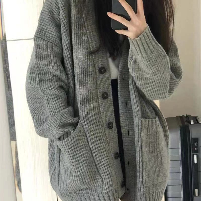 Cardigan en grosse maille pour femmes avec poches et coupe douce Chic und Stil