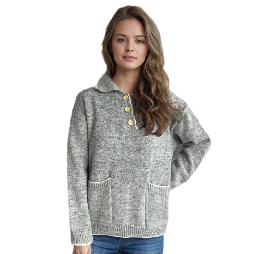 Pull femme avec col contrasté et boutons décoratifs Chic und Stil