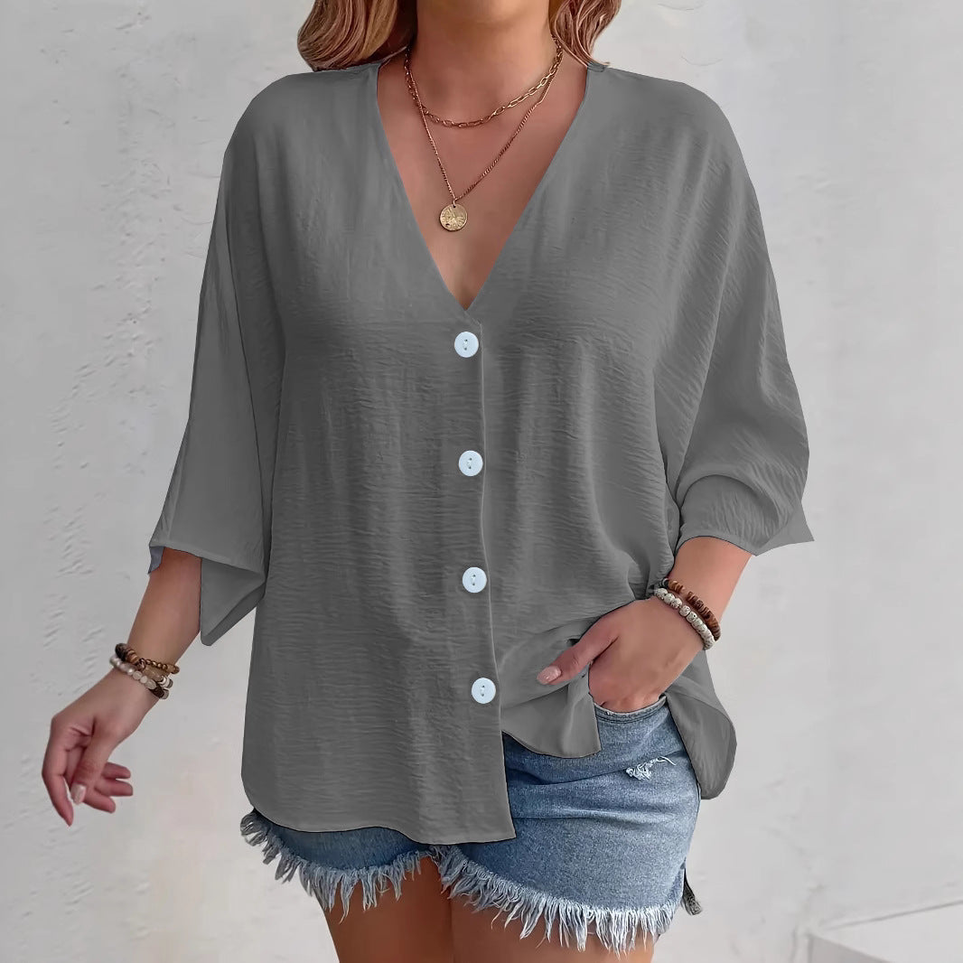 Blouse à manches courtes avantageuse pour dames avec patte de boutonnage et décolleté en V Chic und Stil