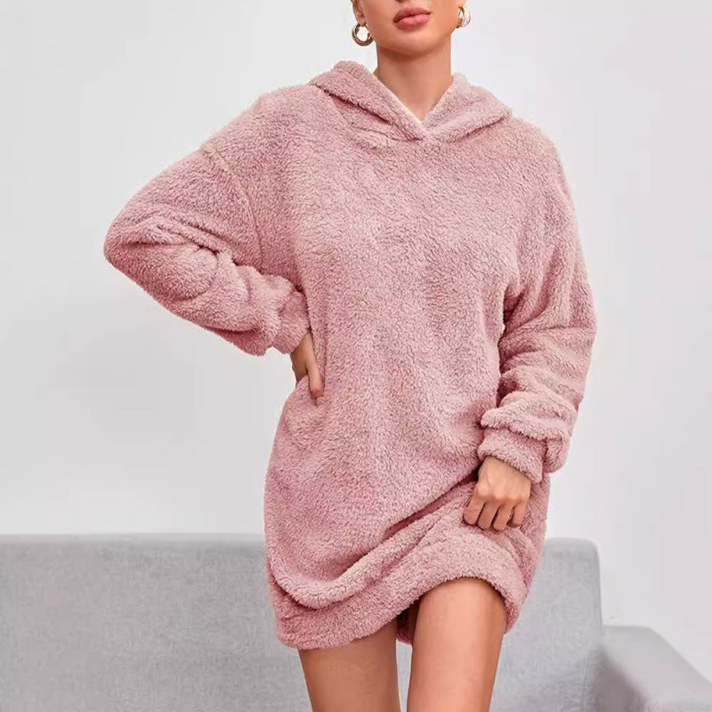 Robe à capuche oversize douillette pour femmes en doux polaire Chic und Stil