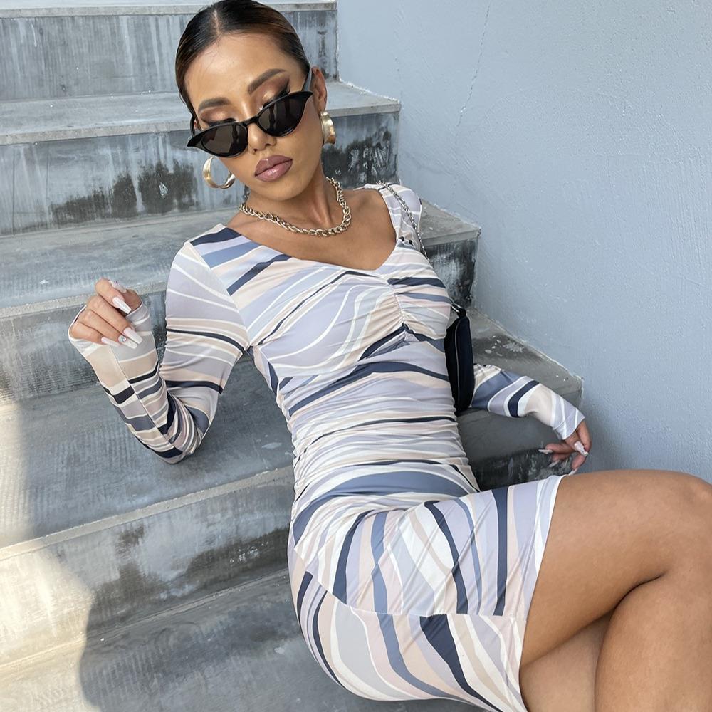 Robes longue à manches longues pour femmes avec un motif unique Chic und Stil