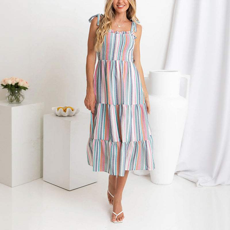 Robe maxi rayée pour femmes avec bretelles spaghetti réglables Chic und Stil
