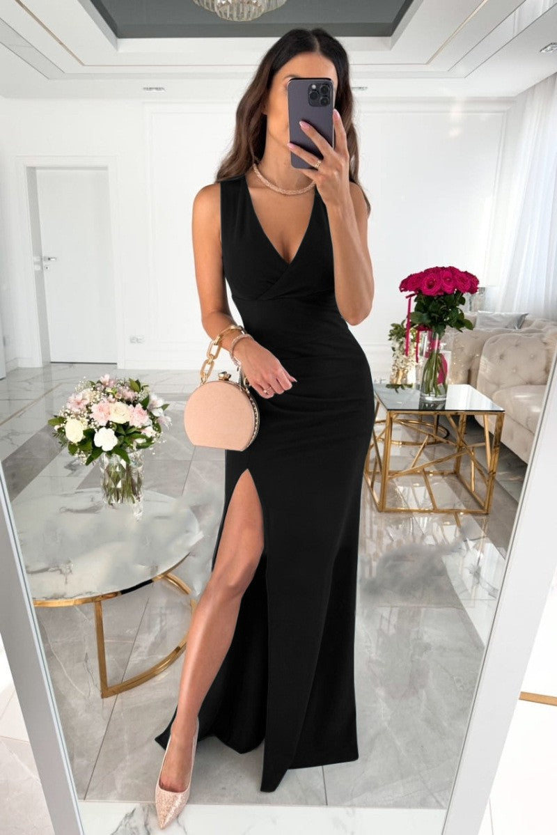 Robe de soirée élégante à encolure haute Chic und Stil